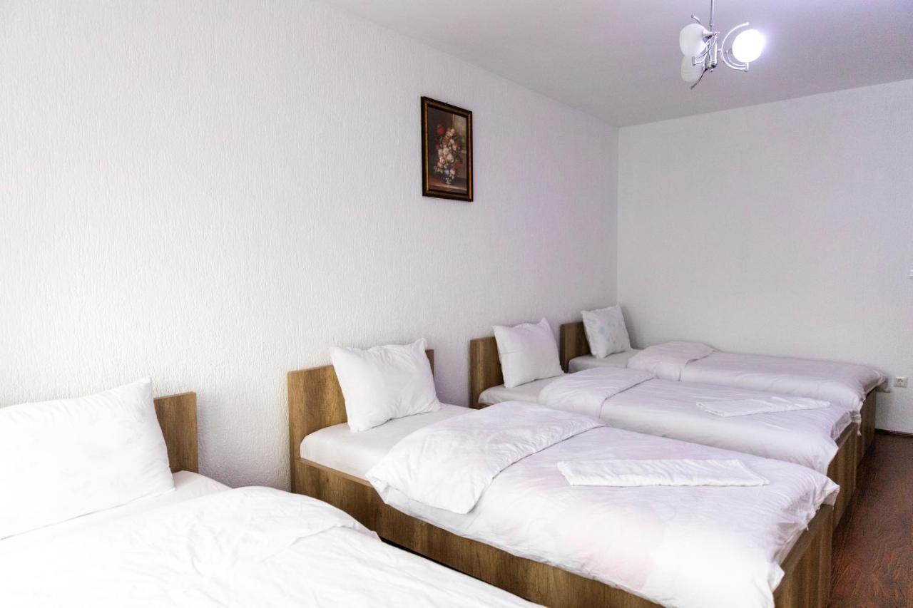 Hotel Park Priştine Dış mekan fotoğraf